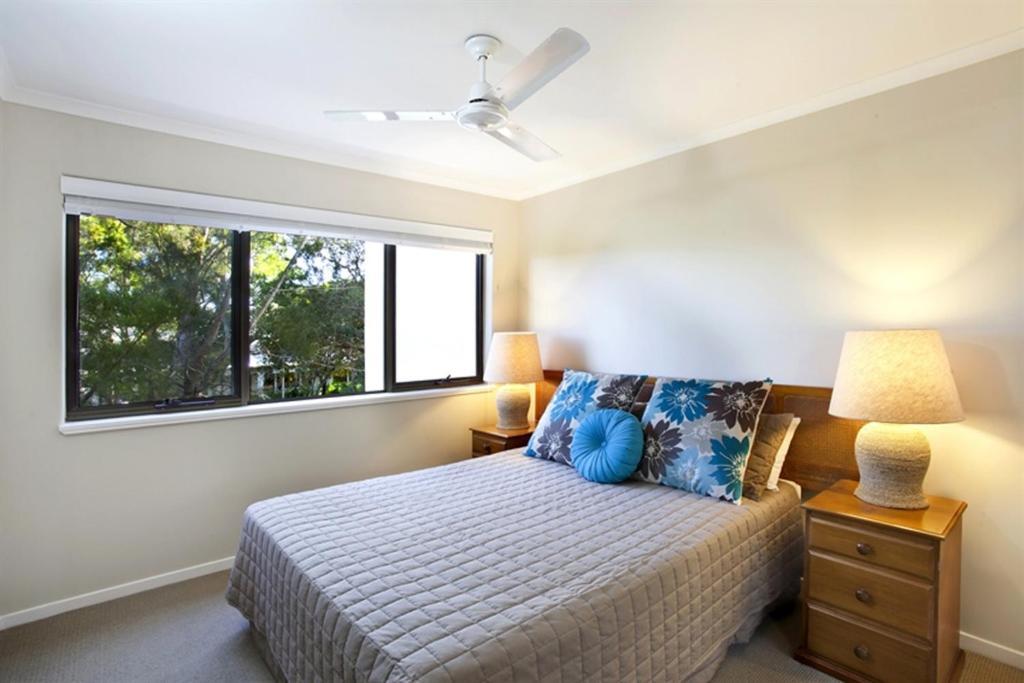 Deluxe Two-Bedroom Apartment Waterfront