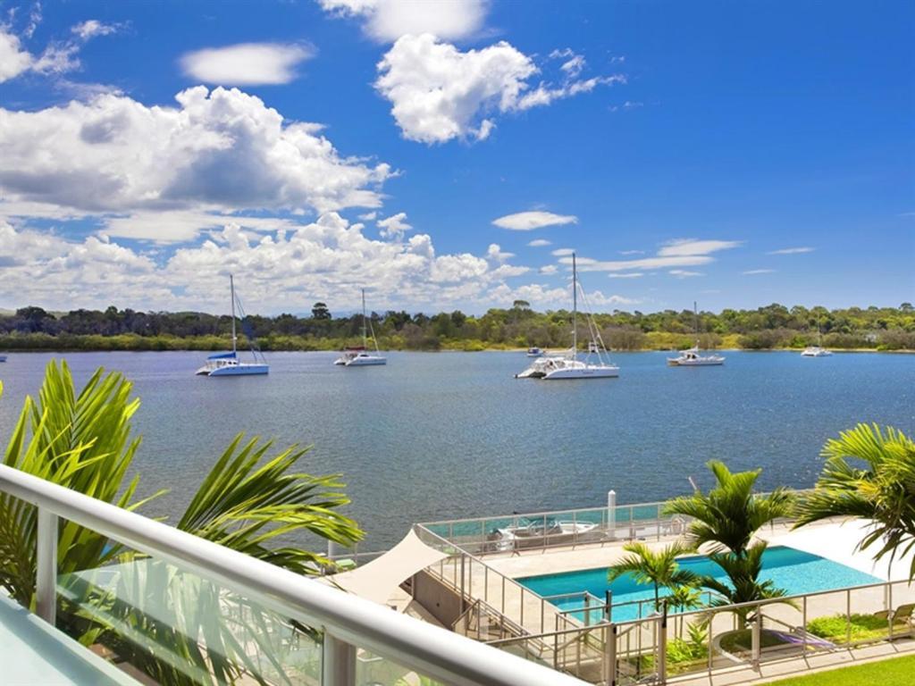 Standard Two-Bedroom Apartment Waterfront