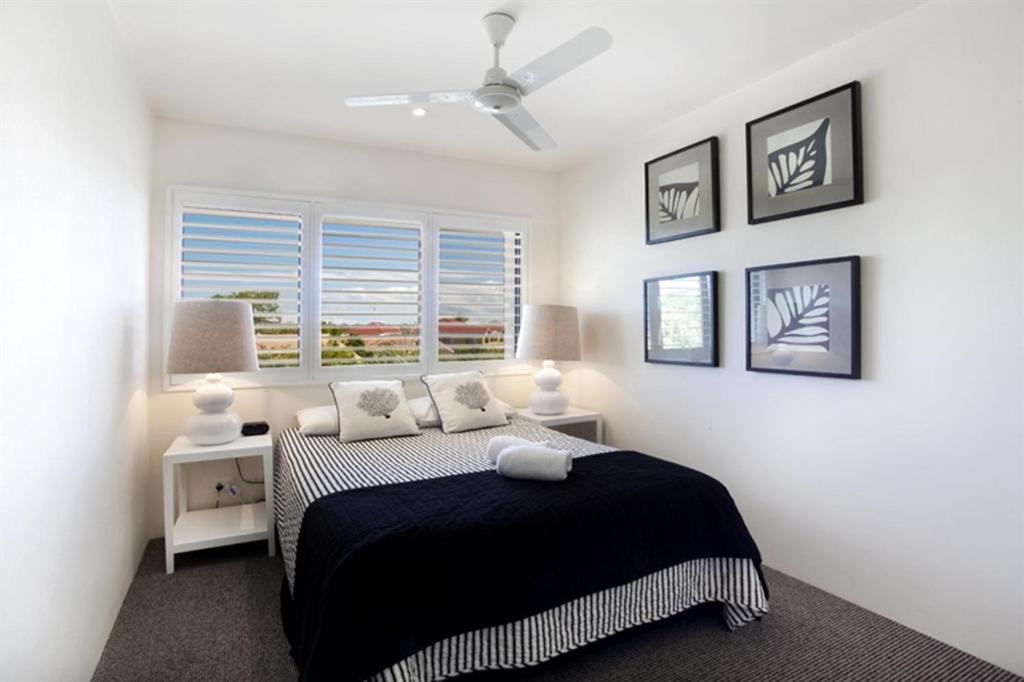 Superior Two-Bedroom Apartment Waterfront