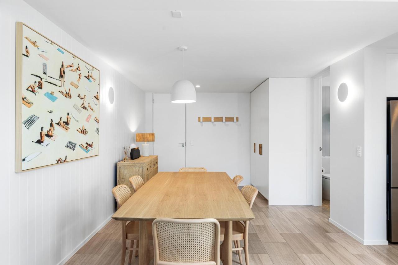 One-Bedroom Deluxe Apartment