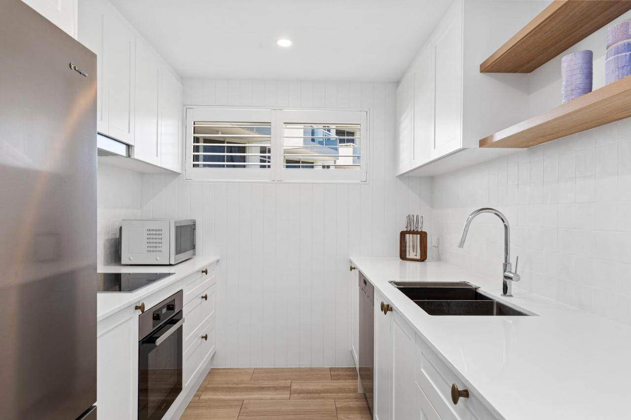 One-Bedroom Deluxe Apartment