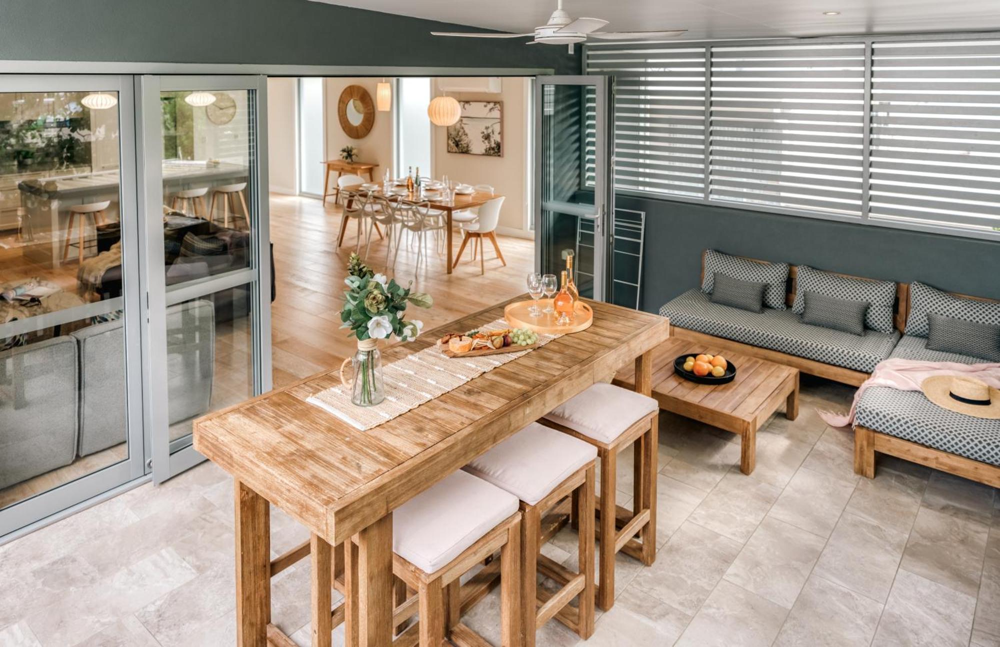 One-Bedroom Luxury Hastings Suite