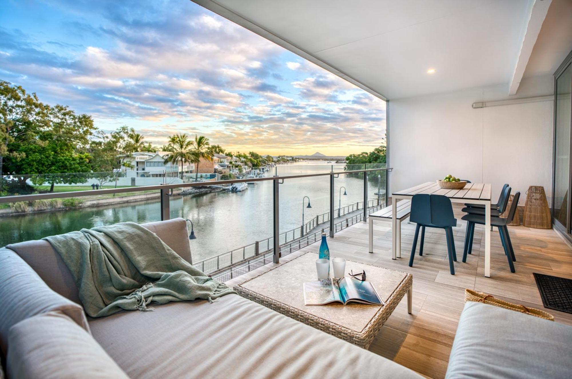 One-Bedroom Deluxe Apartment