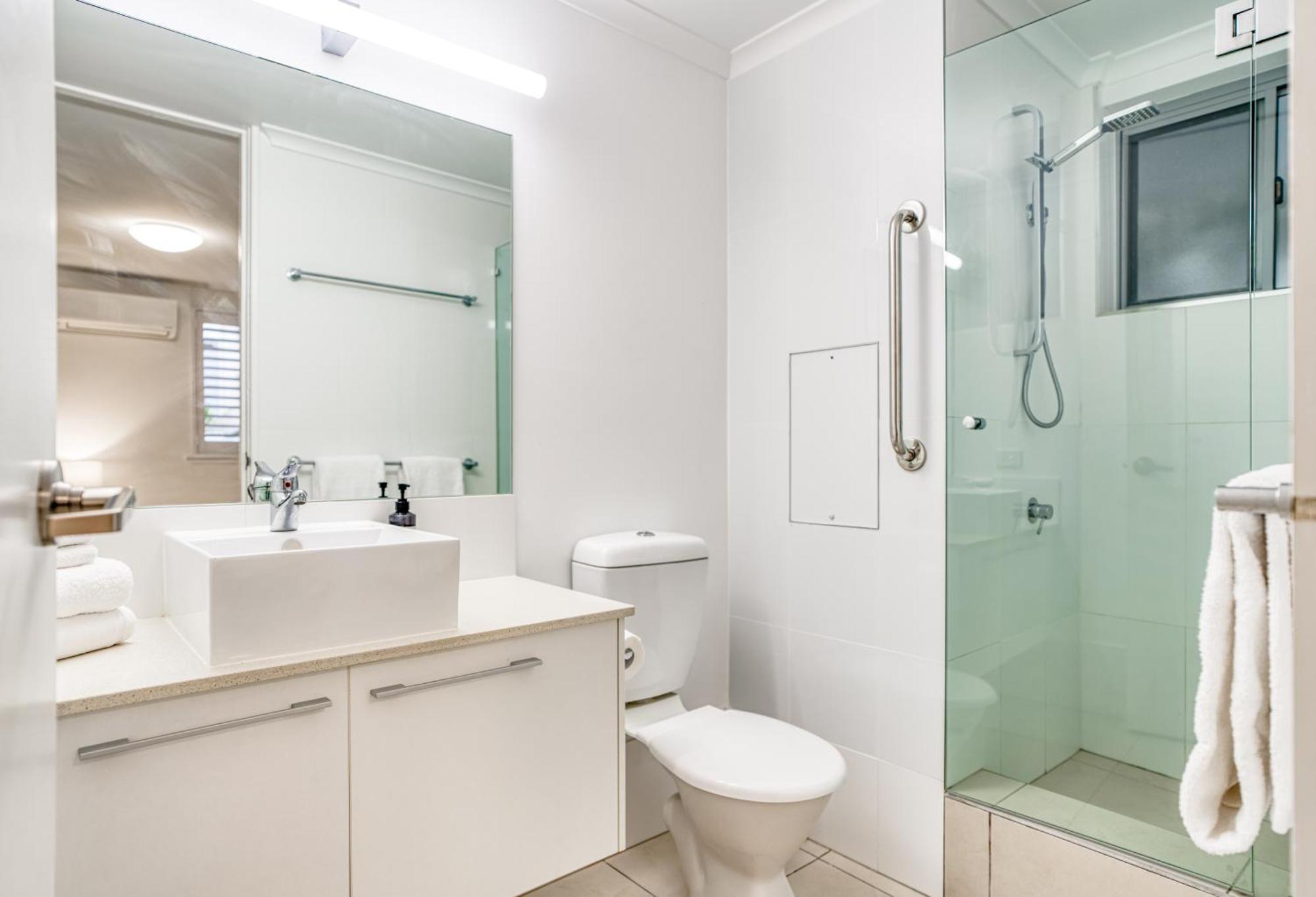 Two-Bedroom Riverside Apartment – Ground Floor
