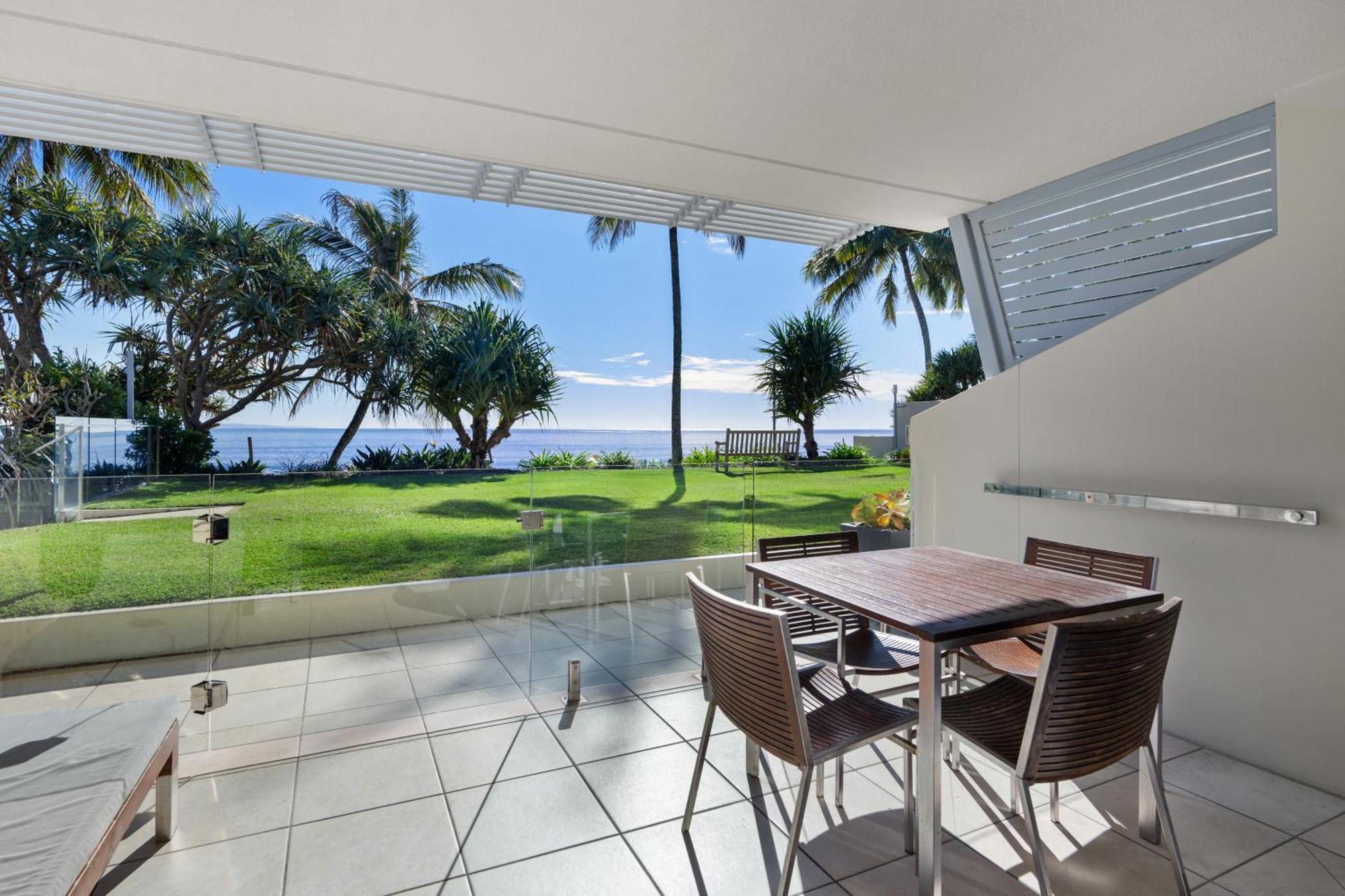 Superior Two-Bedroom Apartment Ocean View Ground Floor