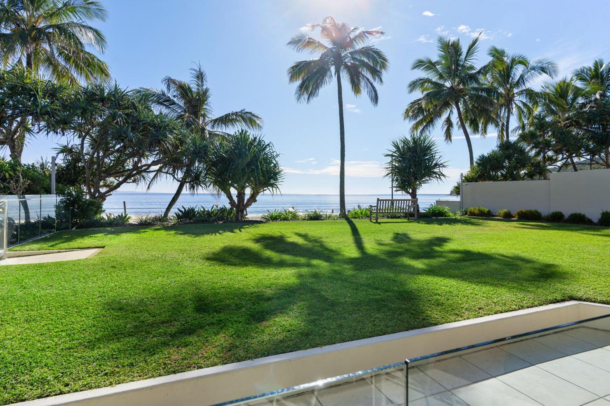 Superior Two-Bedroom Apartment Ocean View Ground Floor