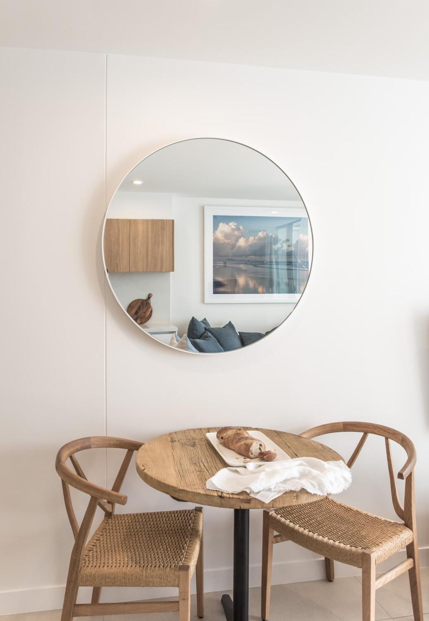 Beachfront Penthouse Studio Spa Bath
