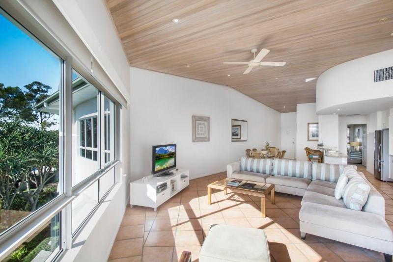 Two-Bedroom Classic Apartment Water View