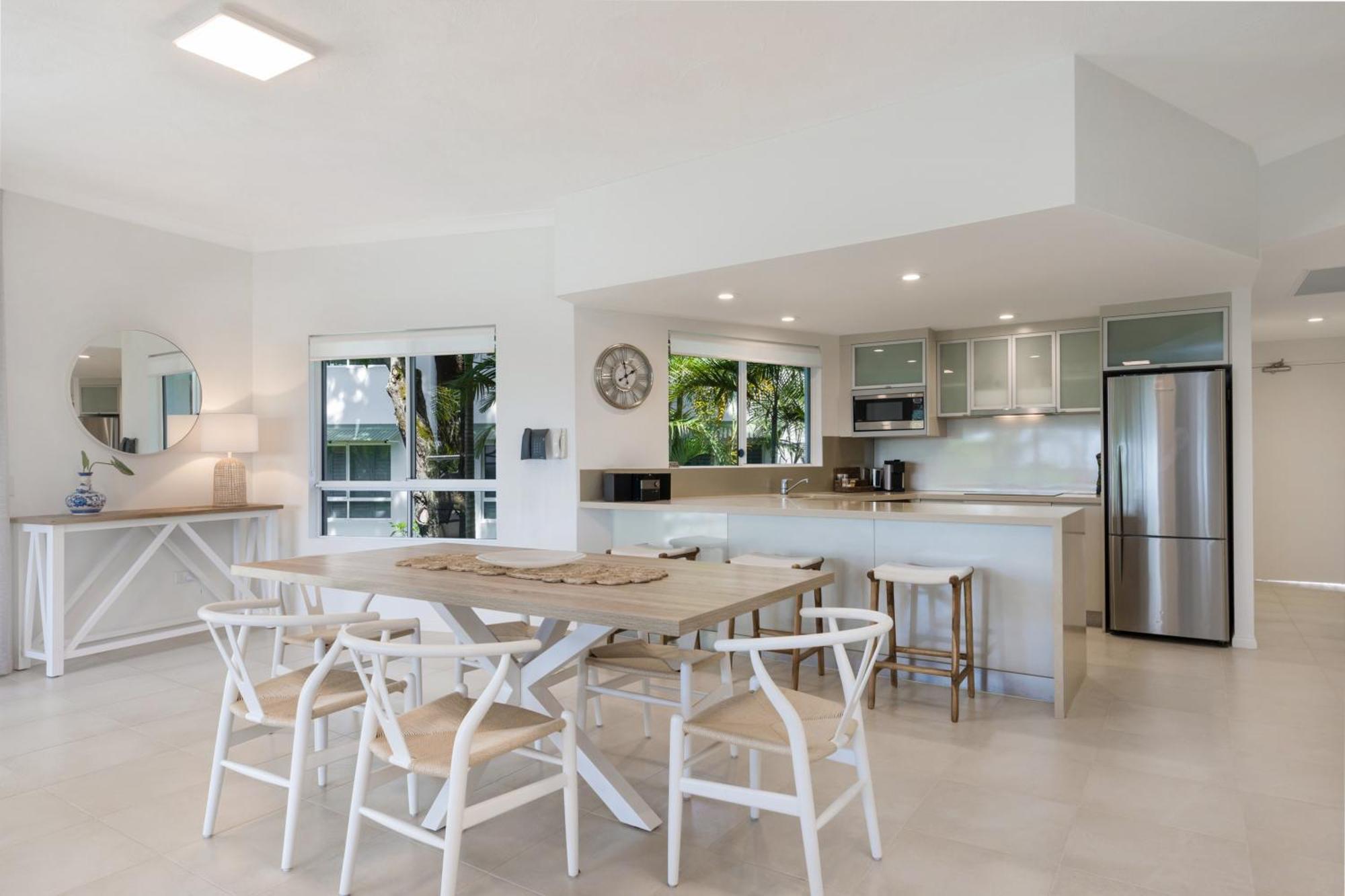 Two-Bedroom Premier Apartment Ocean View