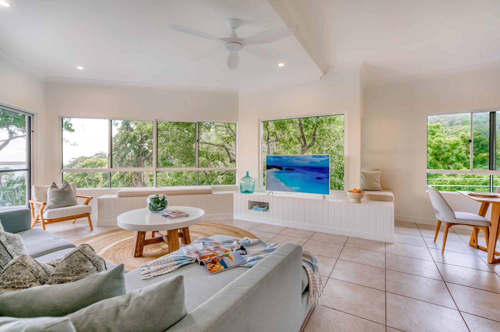 Two-Bedroom Premier Apartment Ocean View