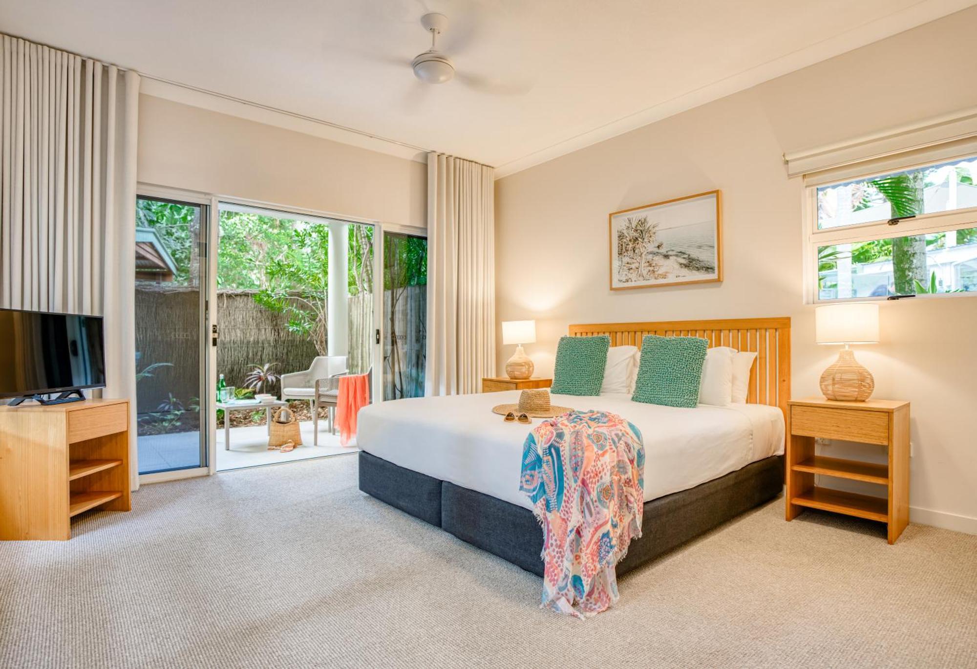 Two-Bedroom Deluxe Apartment National Park View