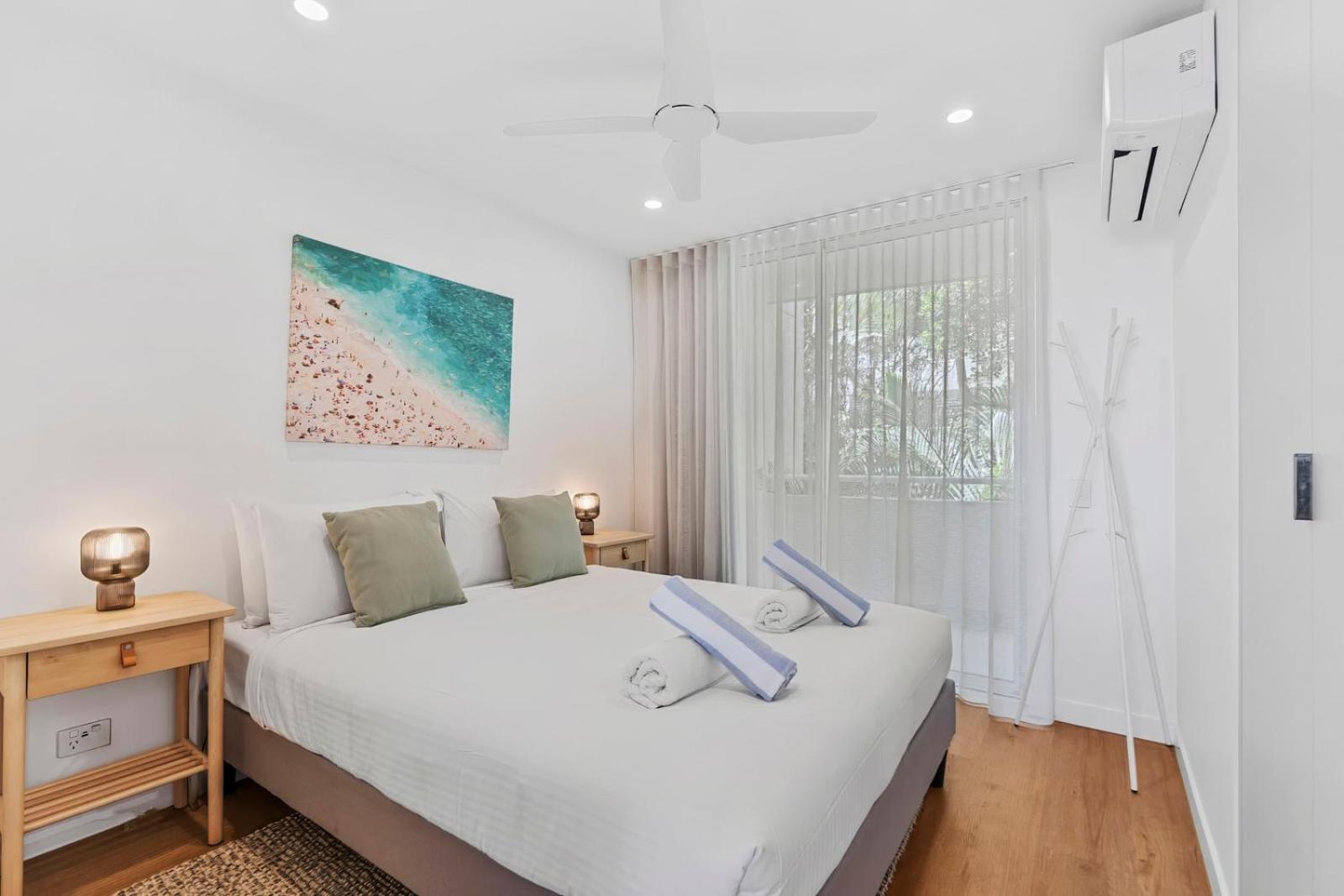 Three-Bedroom Apartment Mountain View