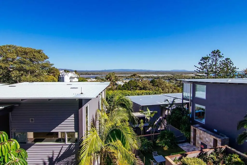 Noosa Apartment With Stunning Views Unlimited Wifi-1