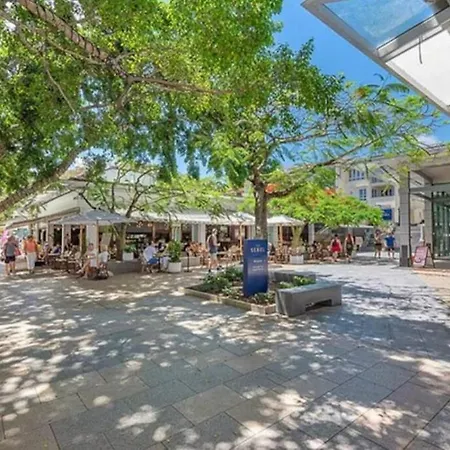 216 Hastings Street Luxury Apartment Walk To Beach-2