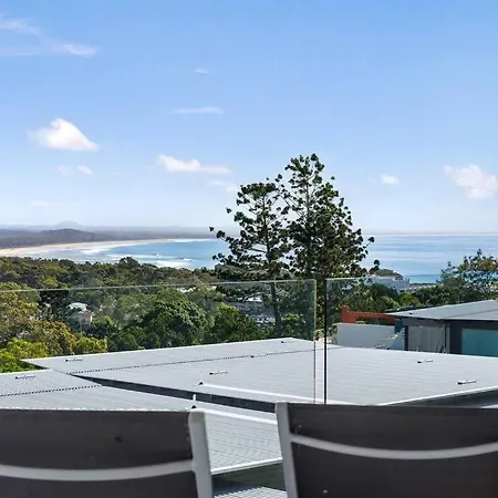 Deluxe Noosa Penthouse With 5-Star Views-3