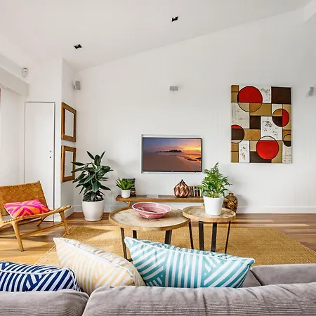 Luxury On The Hill, Noosa Heads-2