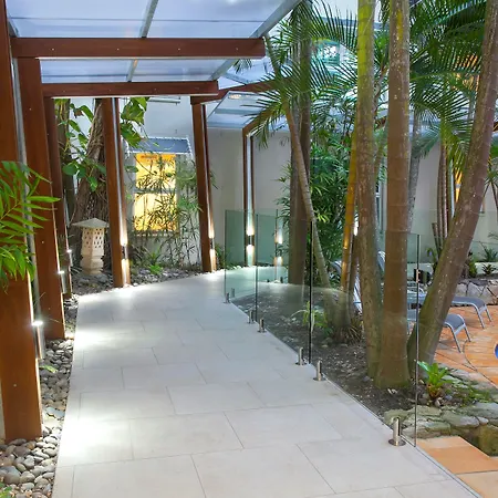 Emerald Noosa-3