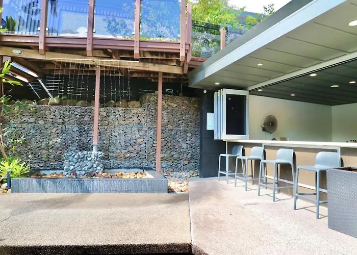 8401 Modern 2 Bedroom Apartment With Ocean Glimpses Noosa Heads