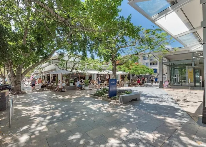231 Lovely North Facing 2 Bedroom Metres To Main Beach Noosa Heads
