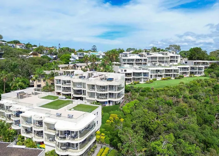 Noosa Crest Penthouse 40 - Private Rooftop Pool