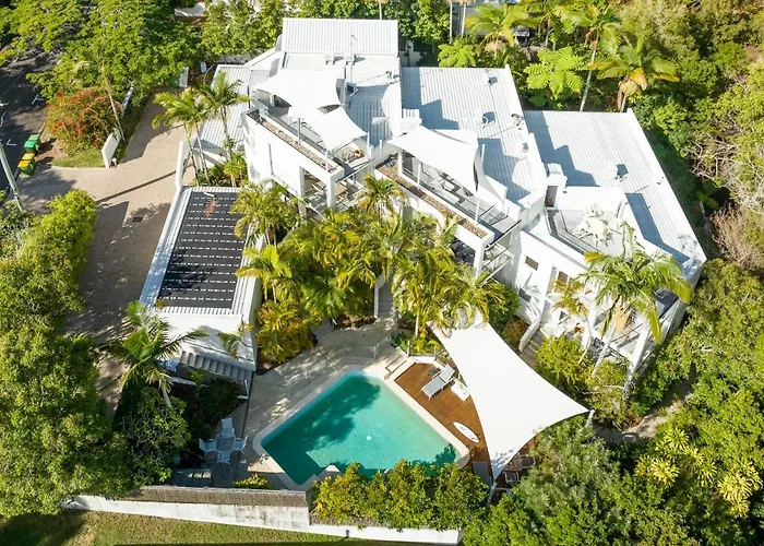 Upper Hastings Penthouse 5 Apartment Noosa Heads