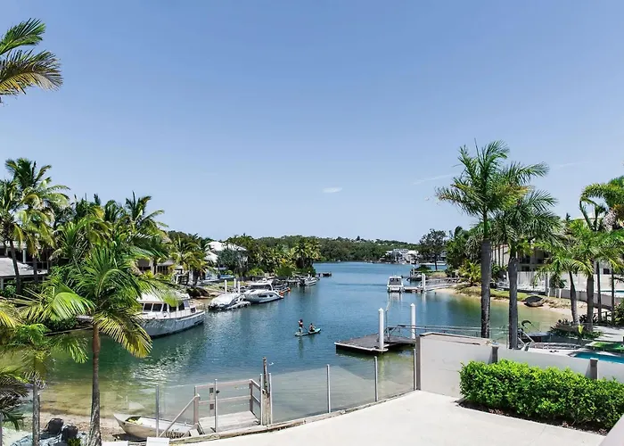 Sunset Sound Noosa Apartment