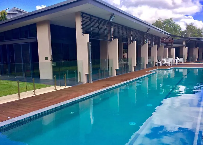 Noosa Bliss - Self Contained, Shared Pool, Tennis, Gym