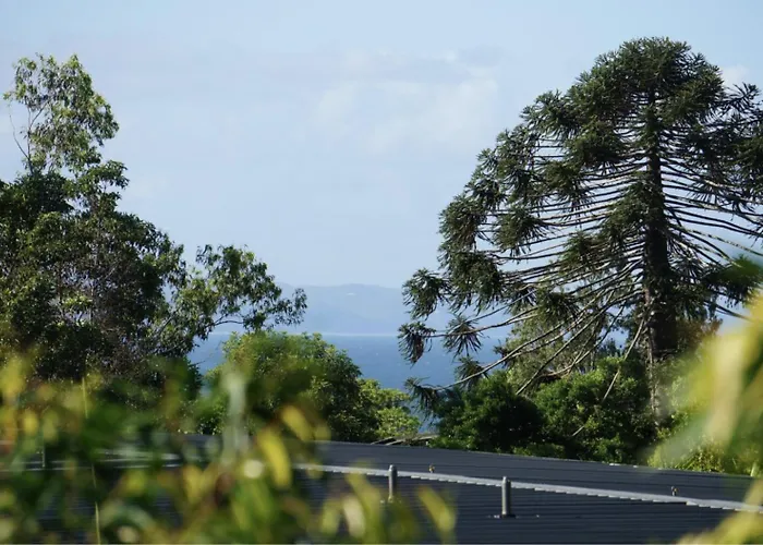 8401 Modern 2 Bedroom Apartment With Ocean Glimpses Noosa Heads