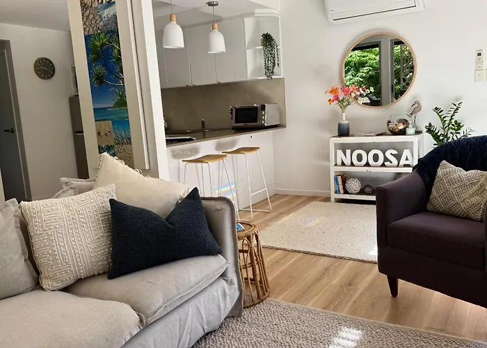 Noosa Bliss - Self Contained, Shared Pool, Tennis, Gym