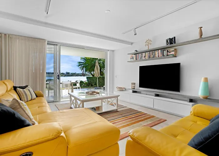 Noosa Quays Waterfront Accomodation