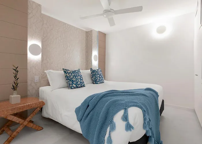 71 Hastings - Beachfront Noosa Heads