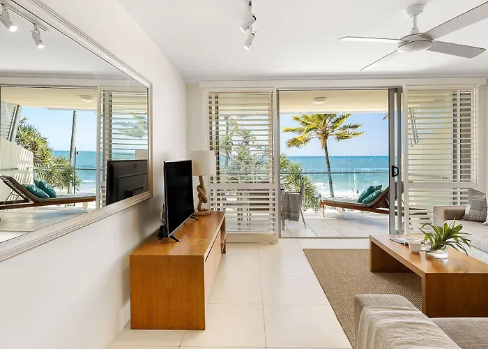 Fairshore 22 Main Beach Views Noosa Heads
